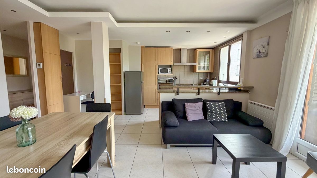 Appartement 3 pièces 60 m² · à Annecy · 60 m² · 305 000 €