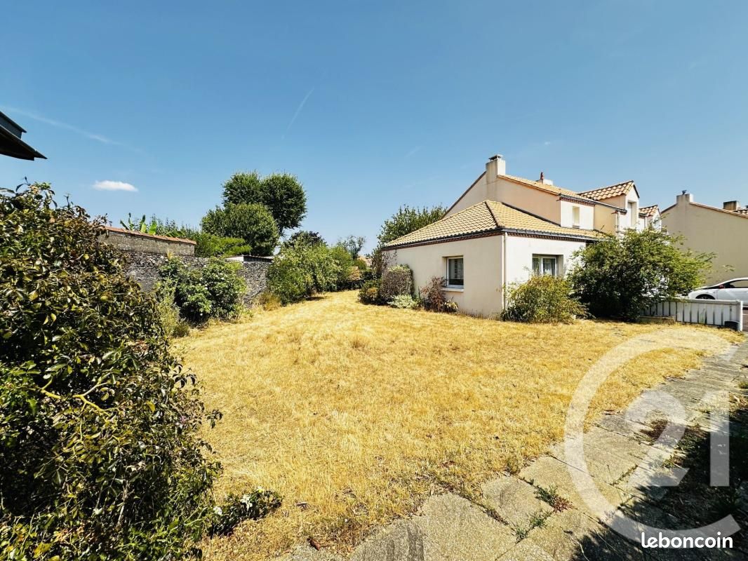Maison 4 pièces 100 m² · à Saint-Sébastien-sur-Loire · 100 m² · 366 800 €