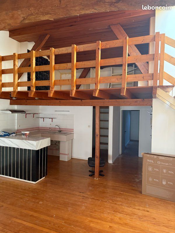Appartement 3 pièces 105 m² · à Aiguillon · 105 m² · 520 €/mois