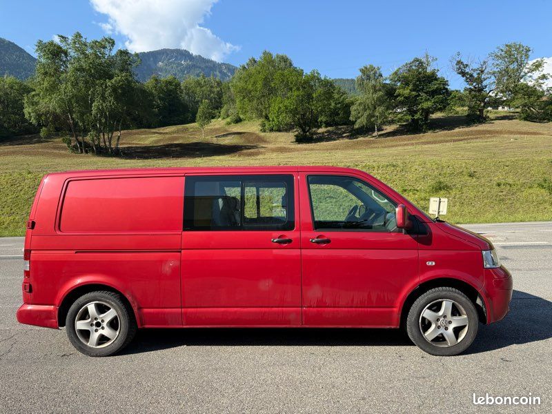 Volkswagen transporter T5 (image 1)