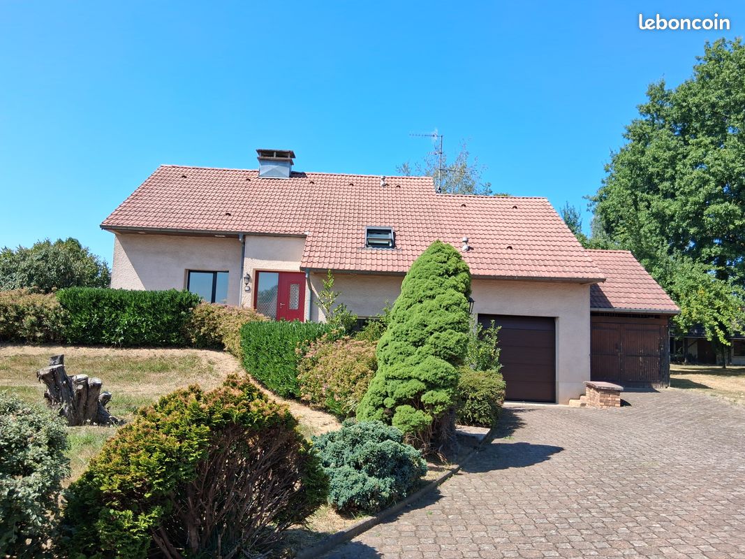Maison 5 pièces 120 m² · à Luxeuil-les-Bains · 120 m² · 230 000 €