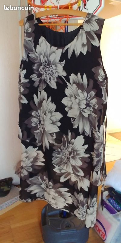 Vends robes de couturière (image 2)