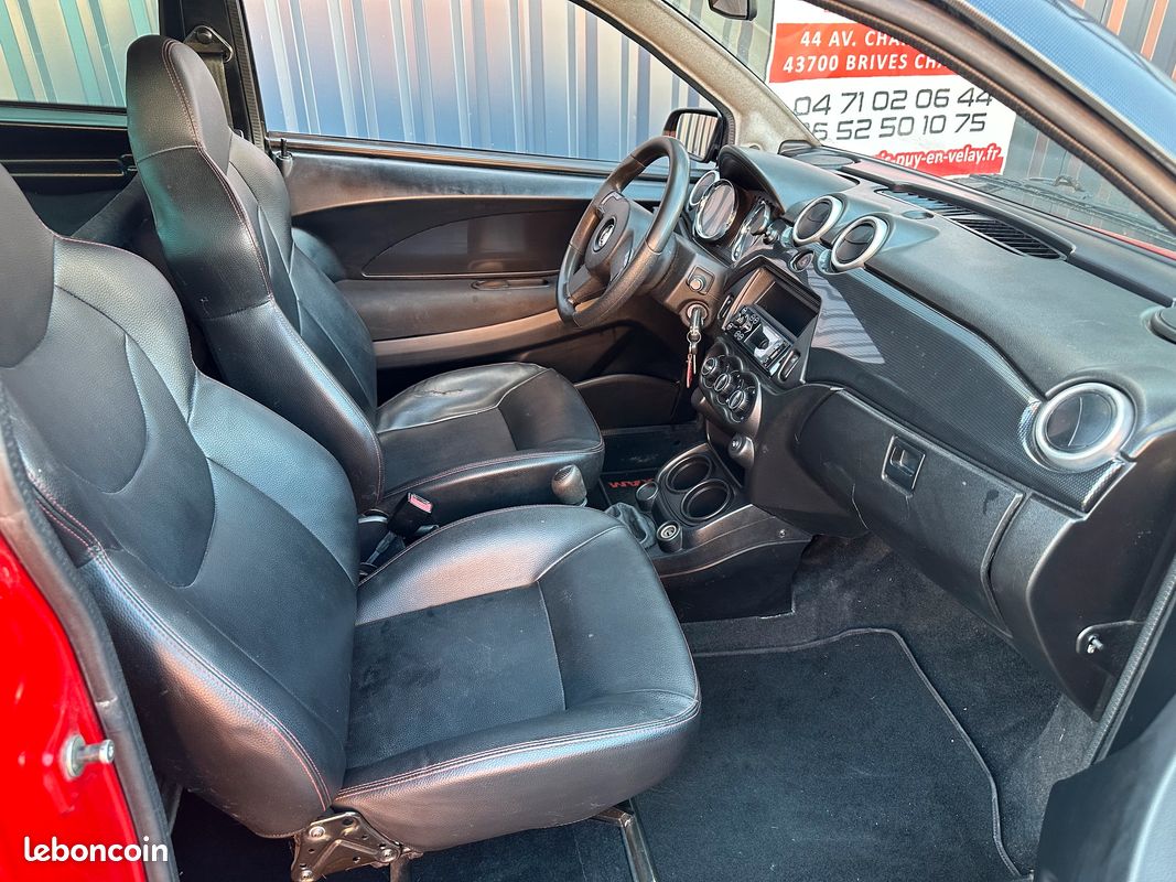 Voiture sans permis AIXAM COUPE GTI ABS CHEZ ETS CHAIZE DES 14 ANS LIVRAISON A DOMICILE DANS TOUTE LA FRANCE (image 3)