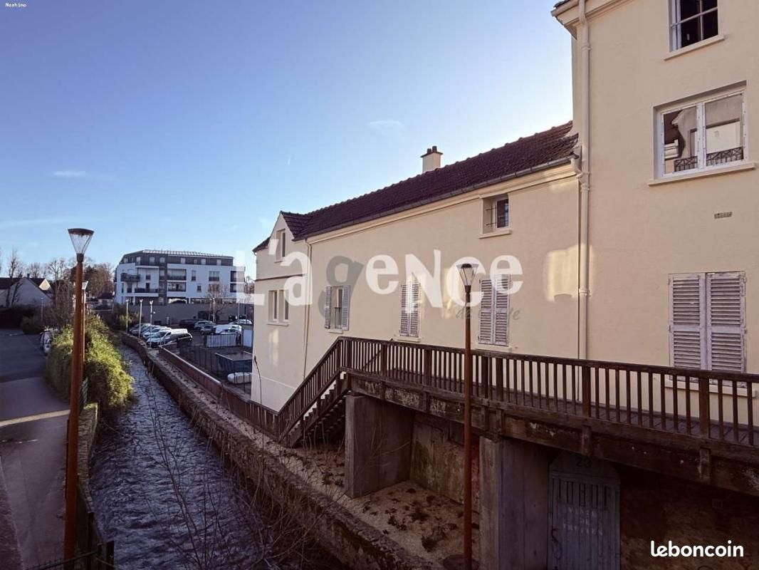 Appartement 1 pièce 31 m² · à Claye-Souilly · 31 m² · 145 000 €
