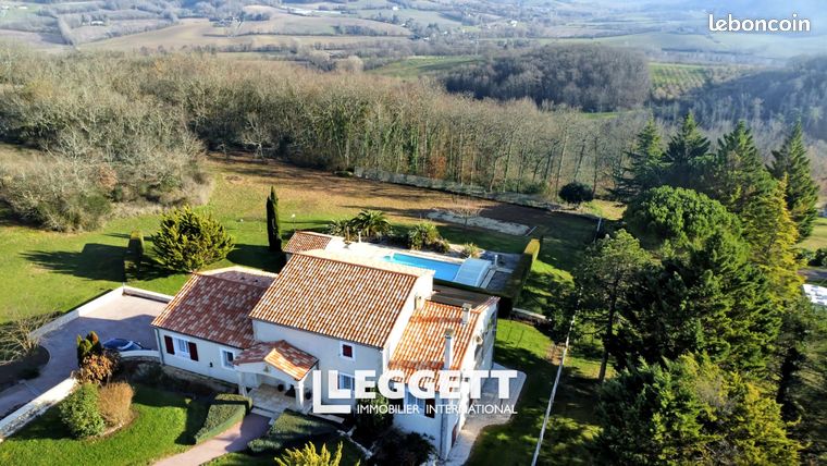 Maison 8 pièces 176 m²