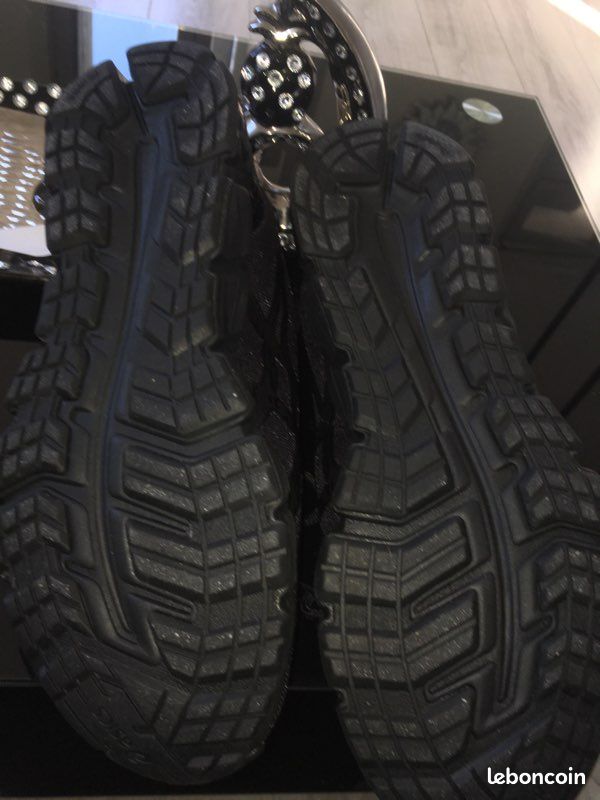 Vent chaussure asics (image 3)