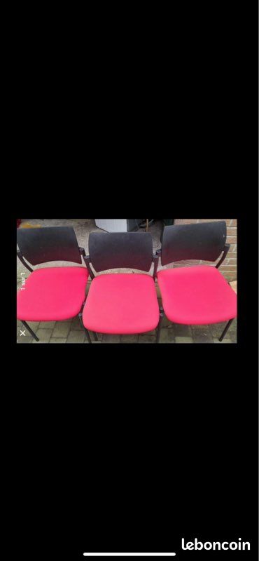 3 chaises rouge (image 1)