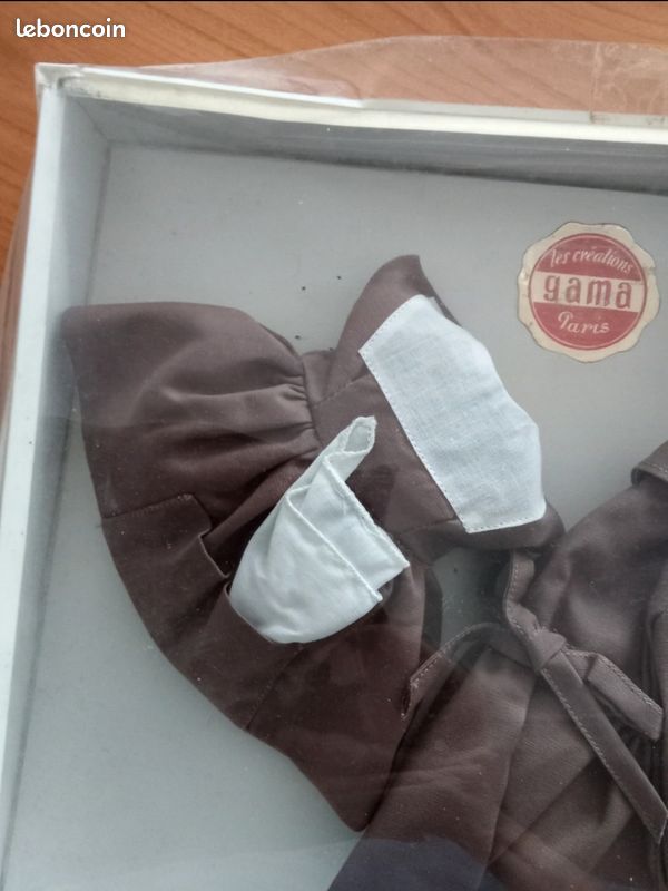 SUPERBE DÎNETTE ANCIENNE Dans Coffret Pour Poupée Ancienne EUR 180,00