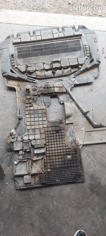 Plaque De Protection Sous-moteur Pour BMW Série 5 E39 (1995-2004) - Réf. 51718240512 - Noire