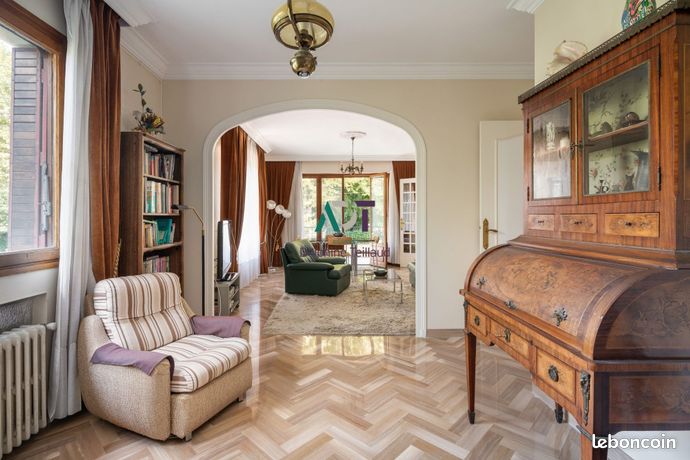 Maison 6 pièces 146 m² — 8