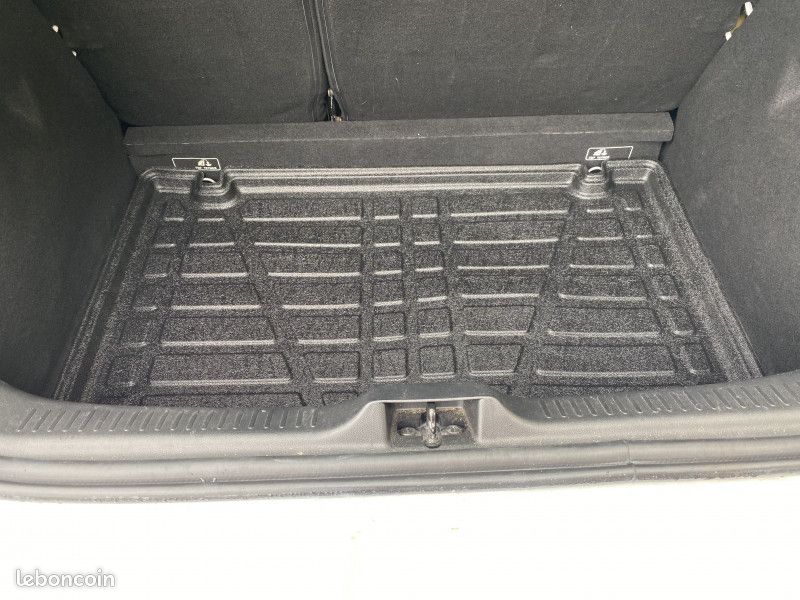 Renault CLIO IV 1.5 DCI 90CH ENERGY BUSINESS 5P EURO6C (image 9)