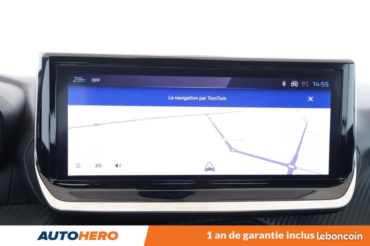 Peugeot 208 1.2 Hybrid Style e-DCS6 100 ch (image 18)