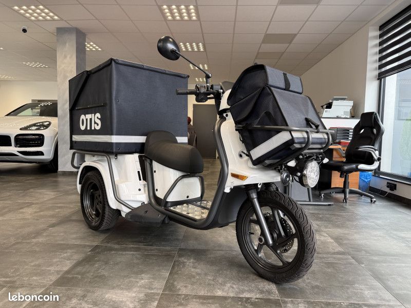 Ligier PULSE 3 8,28 KWH (L2E) SANS PERMIS (image 2)