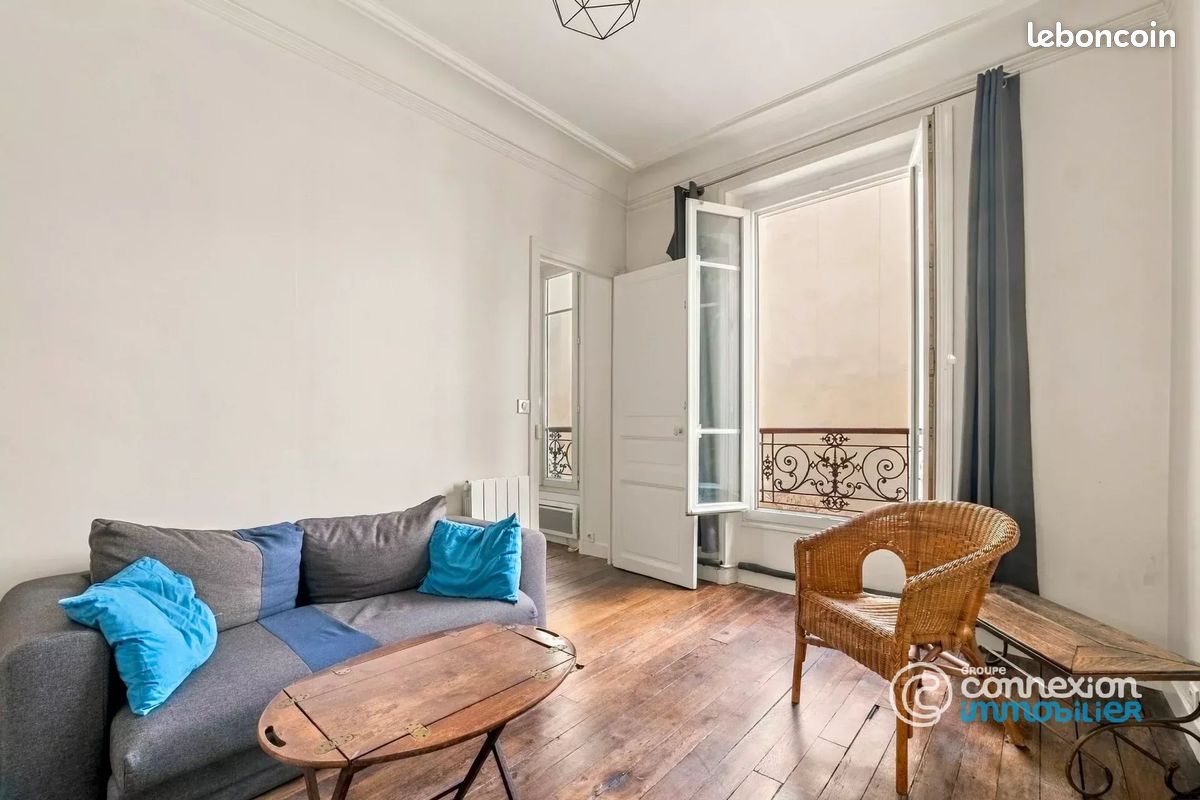 Appartement 2 pièces 27 m² · à Paris · 27 m² · 310 000 €