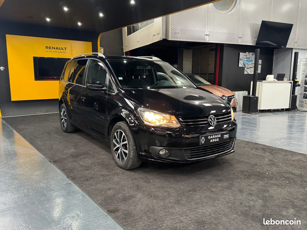 Volkswagen Touran 1.6 TDi 105 CV BVA DSG7 GARANTIE 12 Mois GPS ct -6 MOIS tres propre DISTRIB OK BVA (image 3)