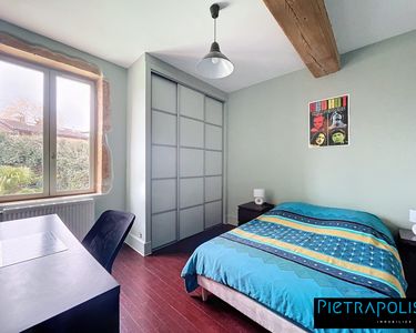 Maison 950 000 € - 270 m²