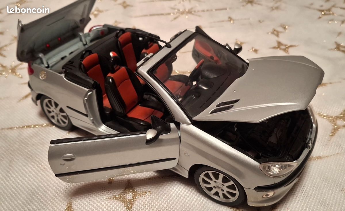 Modèle Réduit Solido Peugeot 206 CC Gris 1/43 - Comme Neuf En Boîte - Ref 1559
