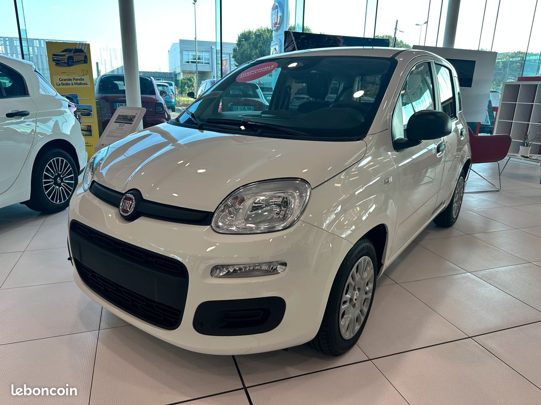 LOA 138e/mois Nouvelle Fiat Panda 1.0 Hybrid 70ch icône DISPONIBLE IMMEDIATEMENT (image 1)