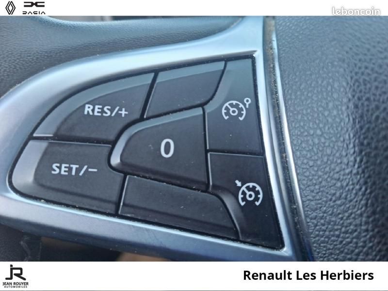 Dacia Duster 1.5 Blue dCi 115ch Prestige + 4x2 (image 18)