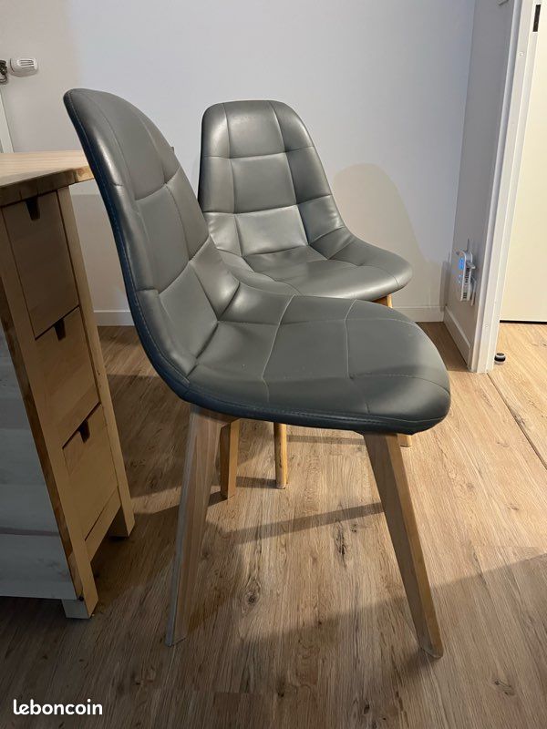 Chaises cuisine gris similicuir & bois – Lot de 4 (image 4)