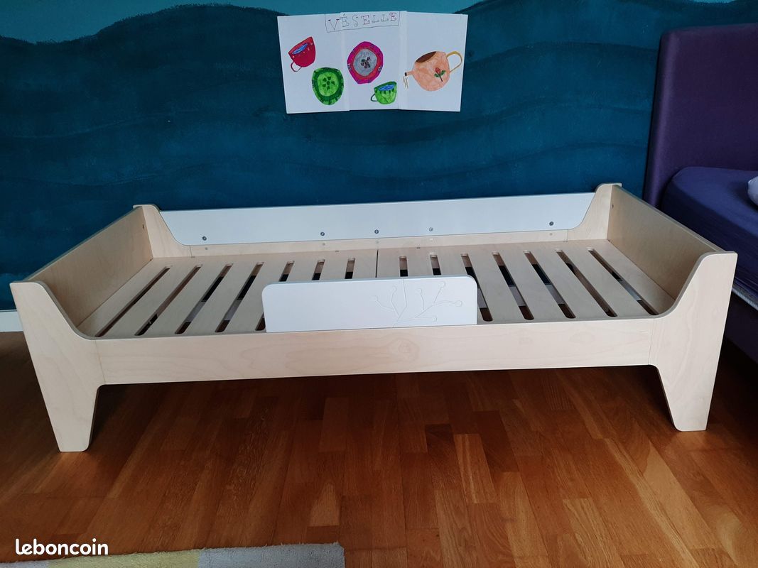 Lit enfant (junior), couette, matelas et linge de lit (image 1)