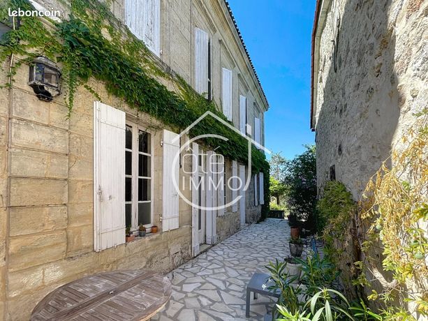 Maison 8 pièces 170 m²