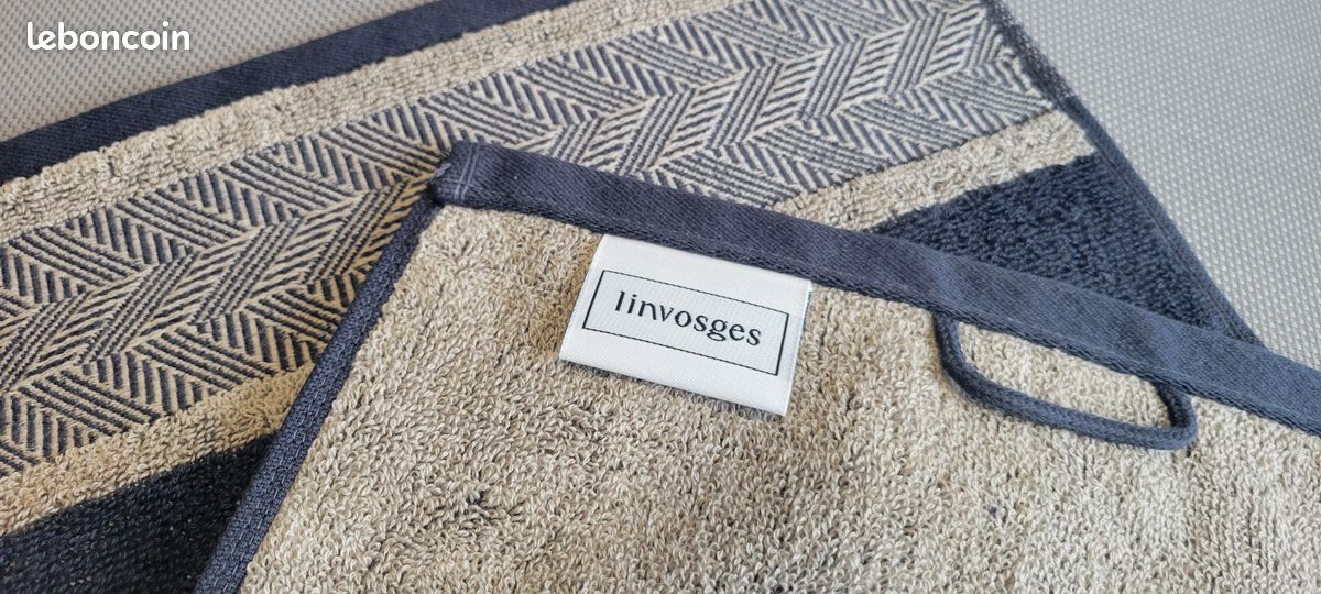 Superbe serviette d'invitée Linvosges "Syracuse" gris anthracite (image 3)