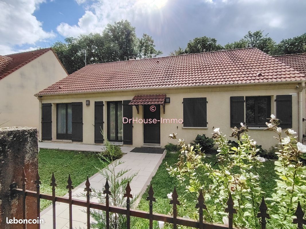Maison 8 pièces 145 m² · à Montargis · 145 m² · 330 000 €