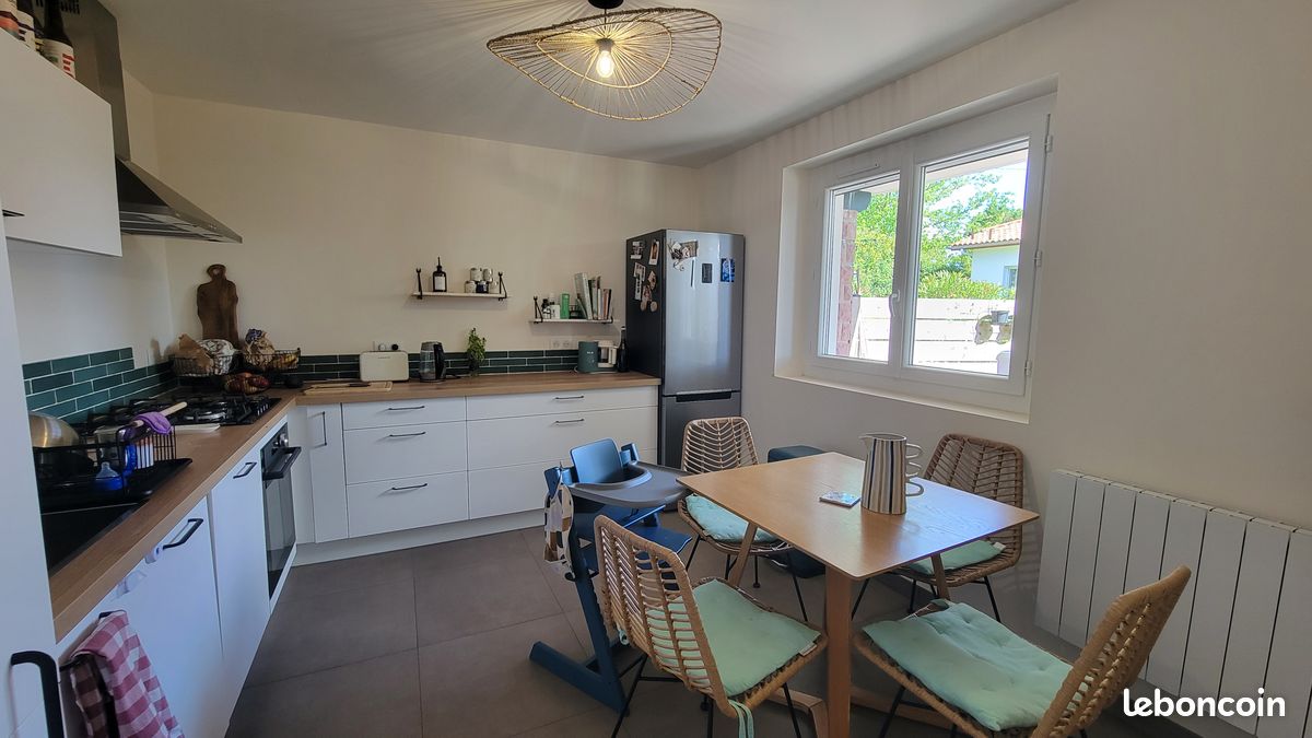 Appartement 5 pièces 110 m² · à Ustaritz · 110 m² · 382 000 €