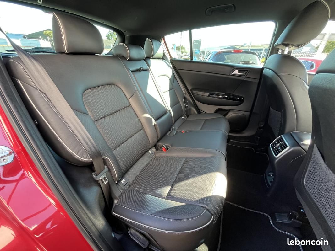 Kia Sportage 1.7 CRDi 115 CH 4X2 GT Line *CarPlay/Caméra de recul (image 12)