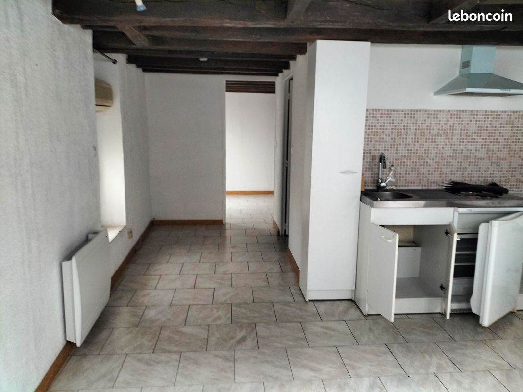 Appartement 2 pièces 35 m² · à Saint-Amand-en-Puisaye · 35 m² · 360 €/mois