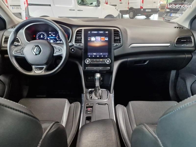 Renault Megane Estate 1.5 Blue dCi 115ch Techno EDC -23 (image 12)