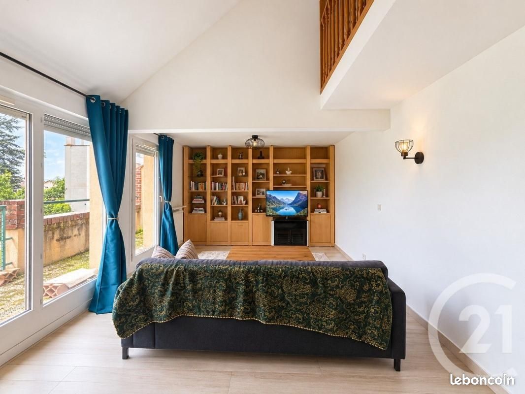 Appartement 5 pièces 109 m² · à Auxerre · 109 m² · 182 000 €