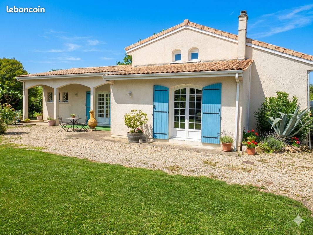 Maison 8 pièces 170 m² · à Pompignac · 170 m² · 579 000 €