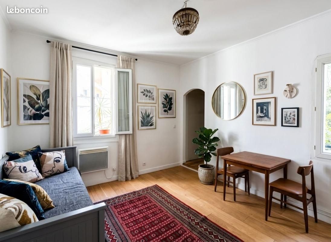 Appartement 2 pièces 47 m² · à Paris · 47 m² · 282 000 €