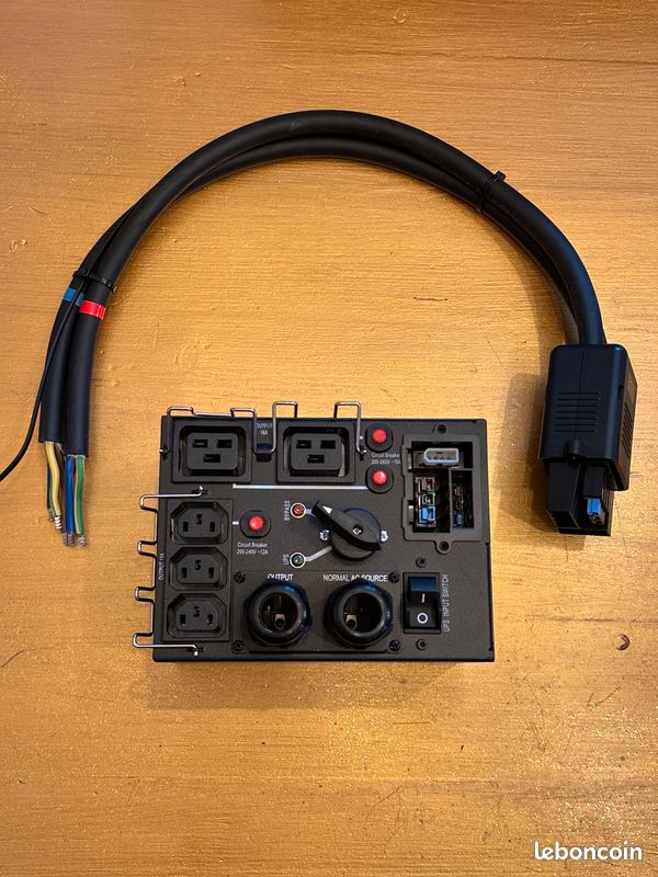 Onduleur EATON 9SX 6000VA + EBM 180V + Carte SNMP - Très bon état (image 6)