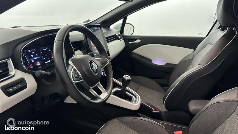 Renault Clio 1.3 TCe 140ch Intens -21N (image 12)