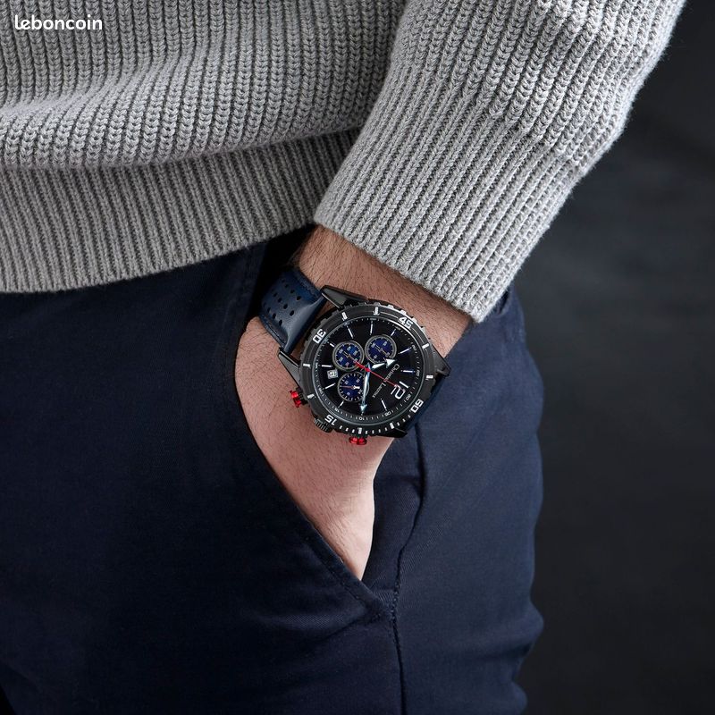 CHRISTIAN LACROIX Chronographe Sol Navy & Black (image 4)