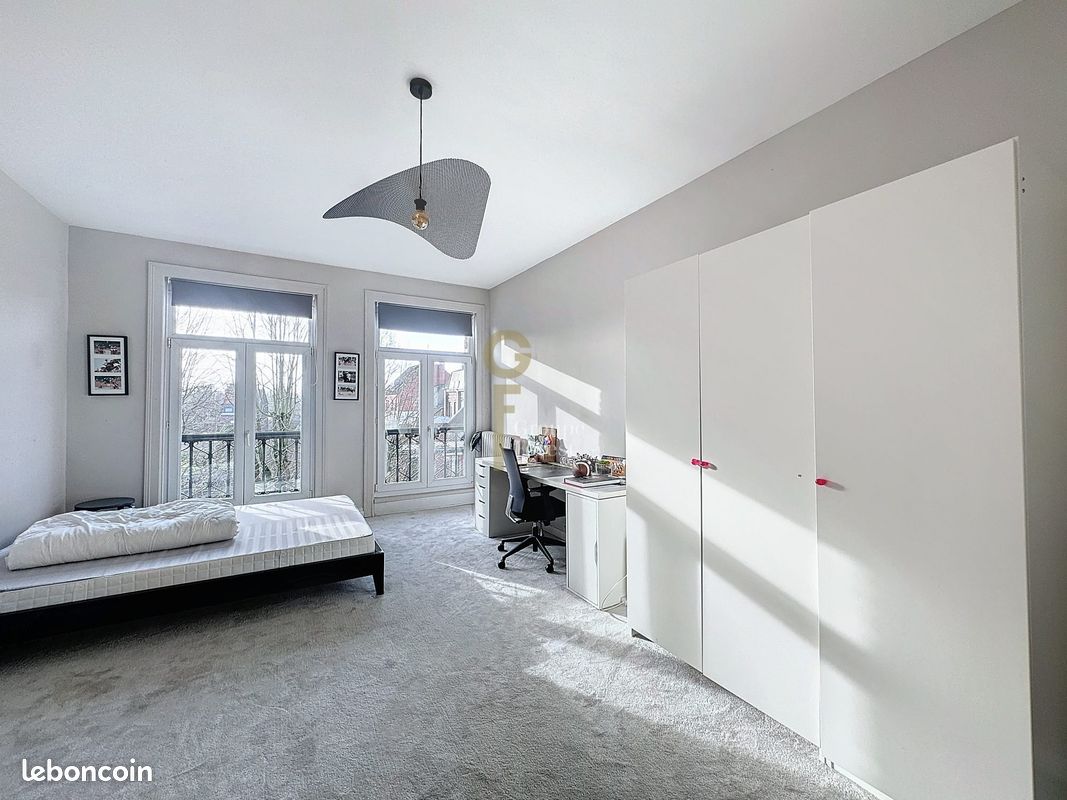 Maison a louer tourcoing - 6 pièce(s) - 274 m2 - Surfyn