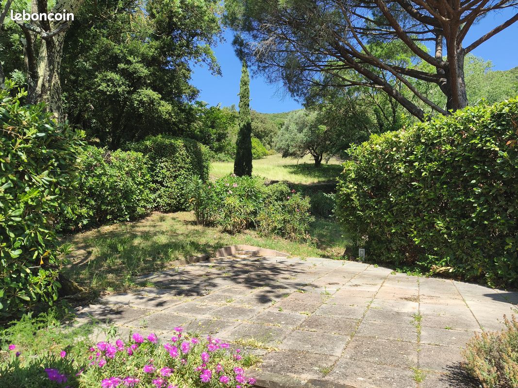 Maison 10 pièces 190 m² · à Cessenon-sur-Orb · 190 m² · 280 000 €