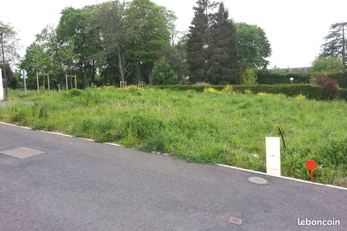 Terrain Neuvy Le Roi