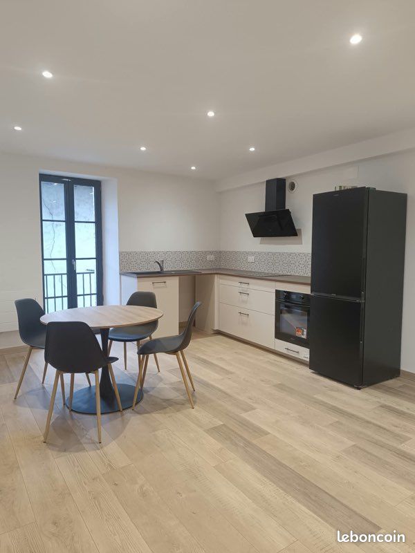Appartement 3 pièces 62 m² · à Saint-Vallier · 62 m² · 740 €/mois