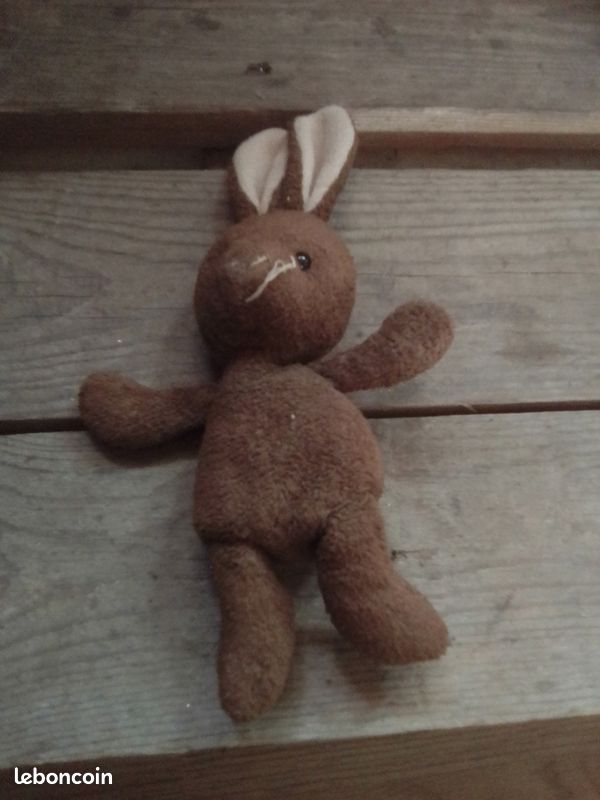 Vend peluche lapin (image 1)