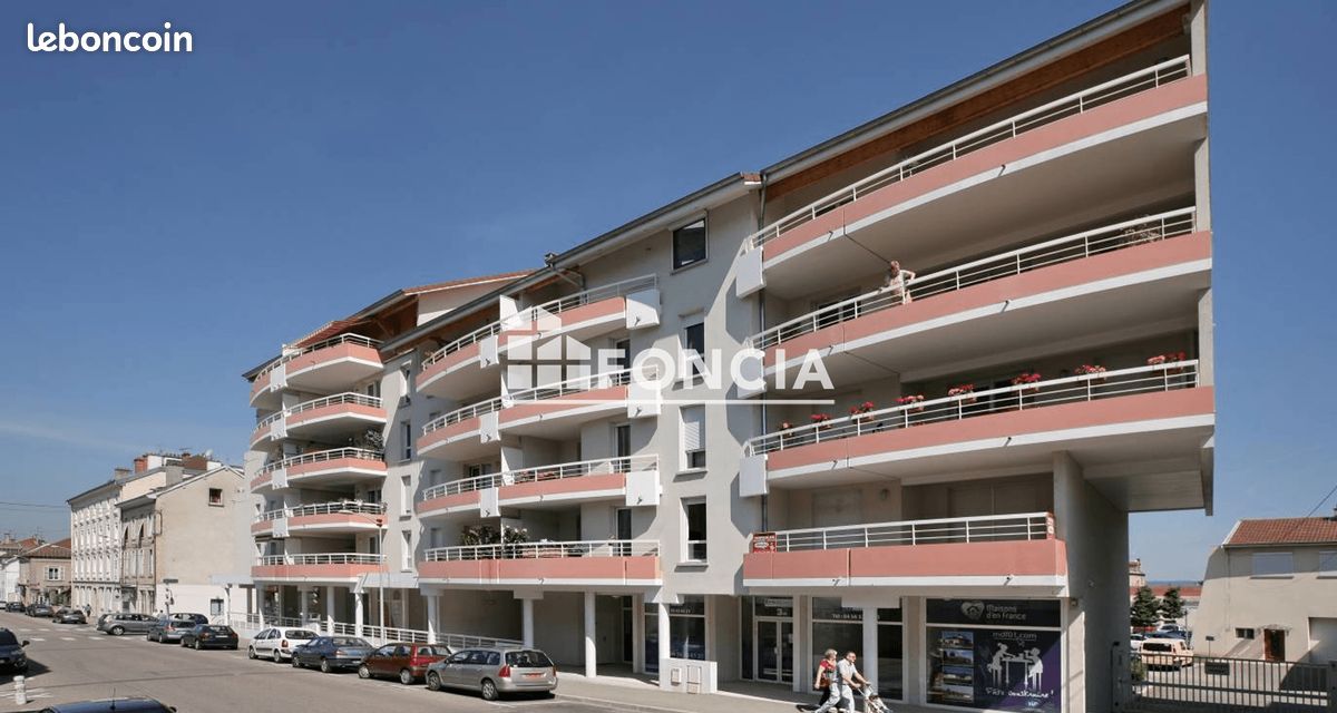 Garage · à Bourgoin-Jallieu · 87 €/mois