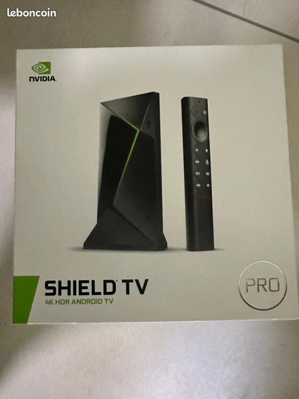 NVIDIA SHIELD TV Pro - Streaming 4K HDR Dolby Vision - Upscaling IA - Jeux Cloud GeForce NOW