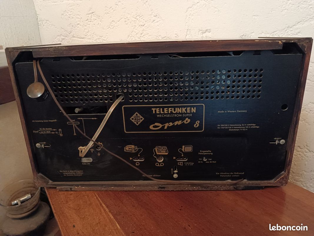 Poste de radio Telefunken Opus 8 (image 3)