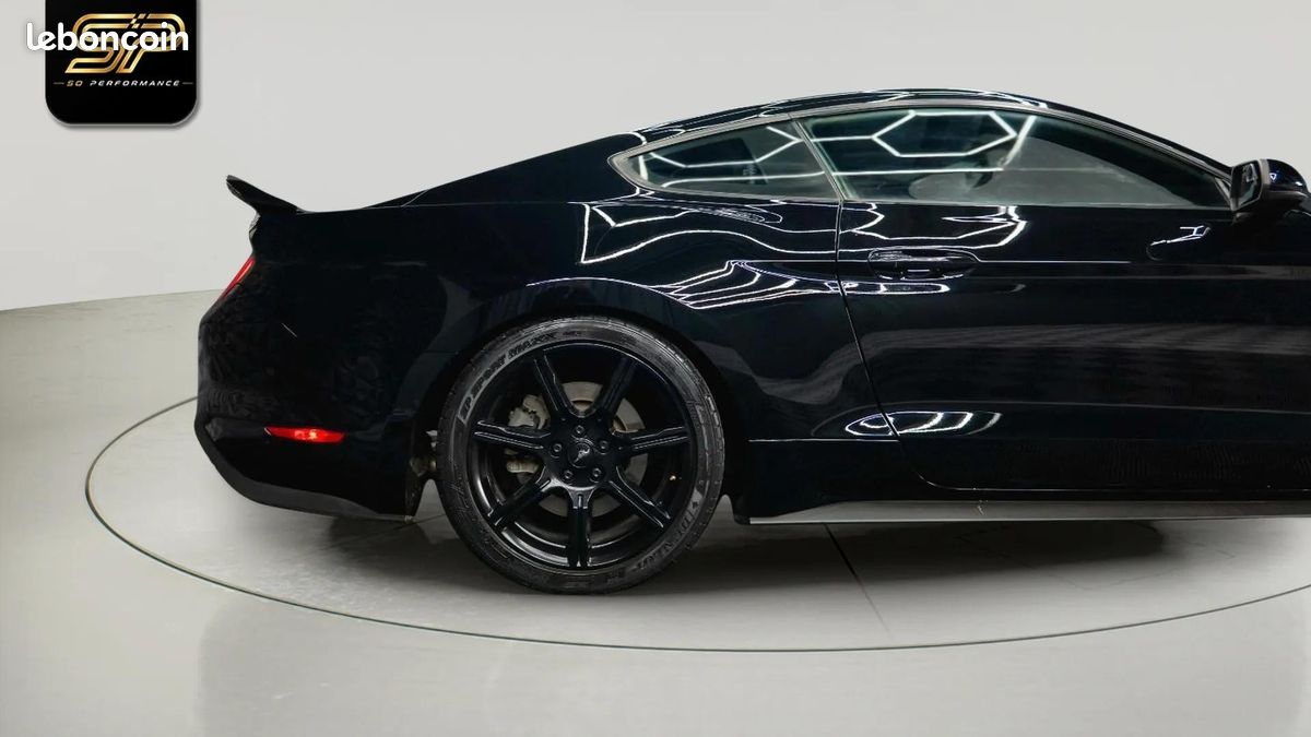 FORD Mustang GT 5.0 V8 Performance Pack * Shelby GT500 Look * Premium * V8 Atmosphérique (image 7)