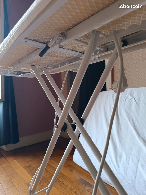 Planche à repasser rallonge intégrée (image 2)