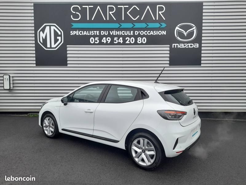 Renault Clio 1.5 dCi 100ch Evolution - 25 (image 4)