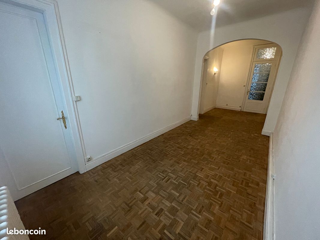 Appartement 3 pièces 78 m² · à Valenciennes · 78 m² · 99 000 €